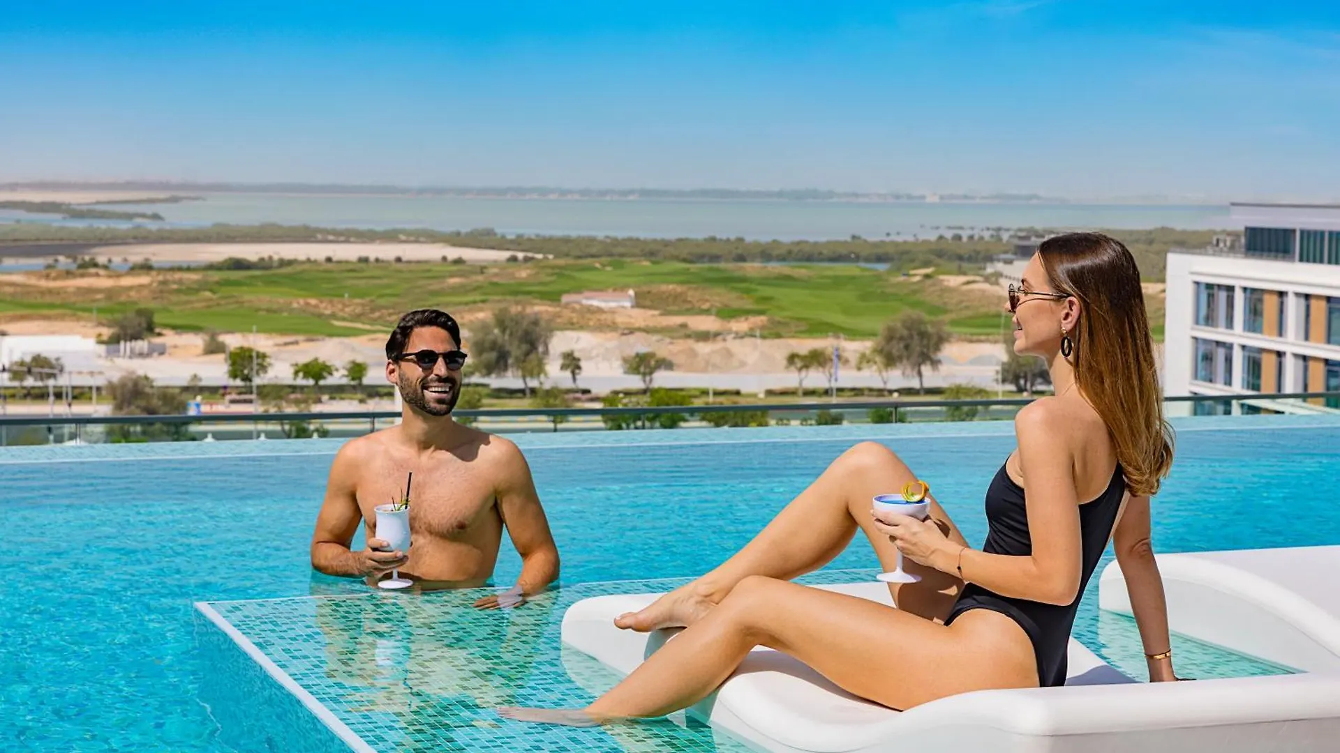 The Wb Abu Dhabi, Curio Collection By Hilton Hotell