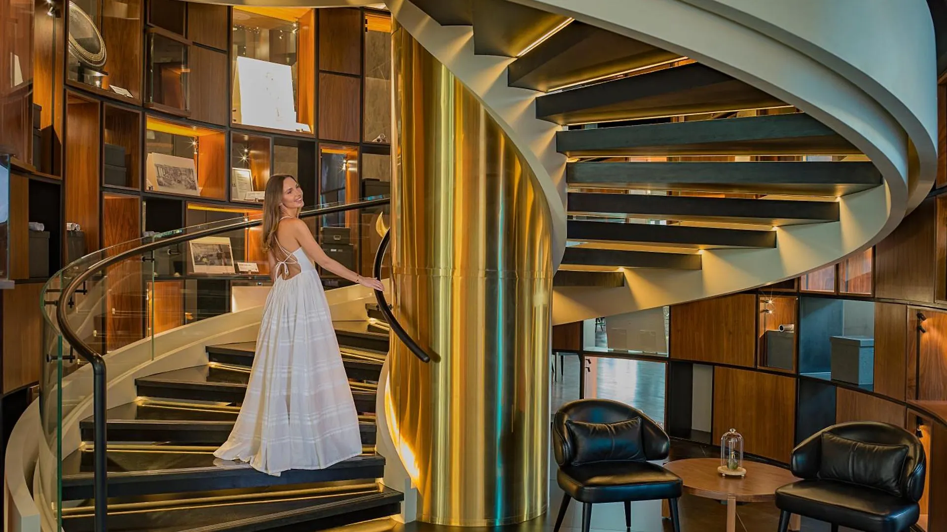 The Wb Abu Dhabi, Curio Collection By Hilton Hotell