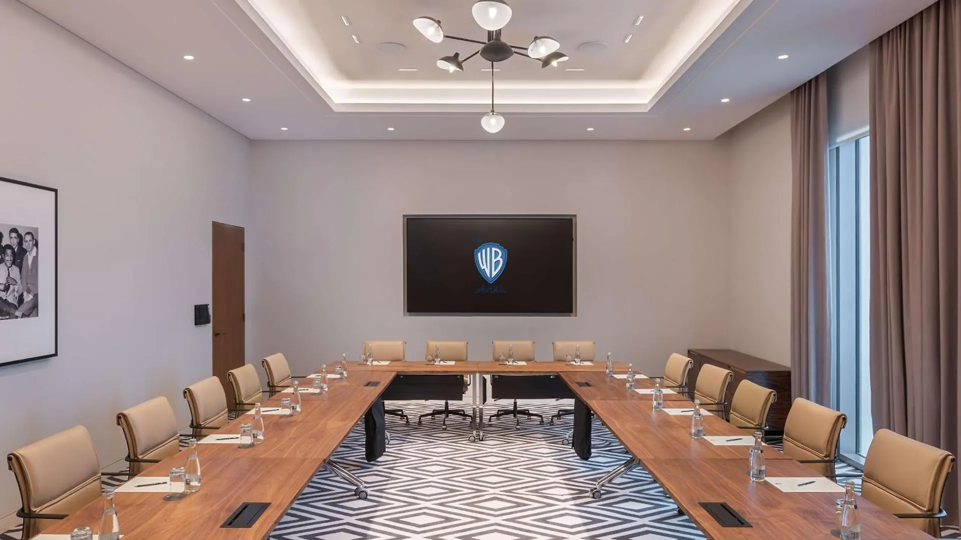 The Wb Abu Dhabi, Curio Collection By Hilton Hotell