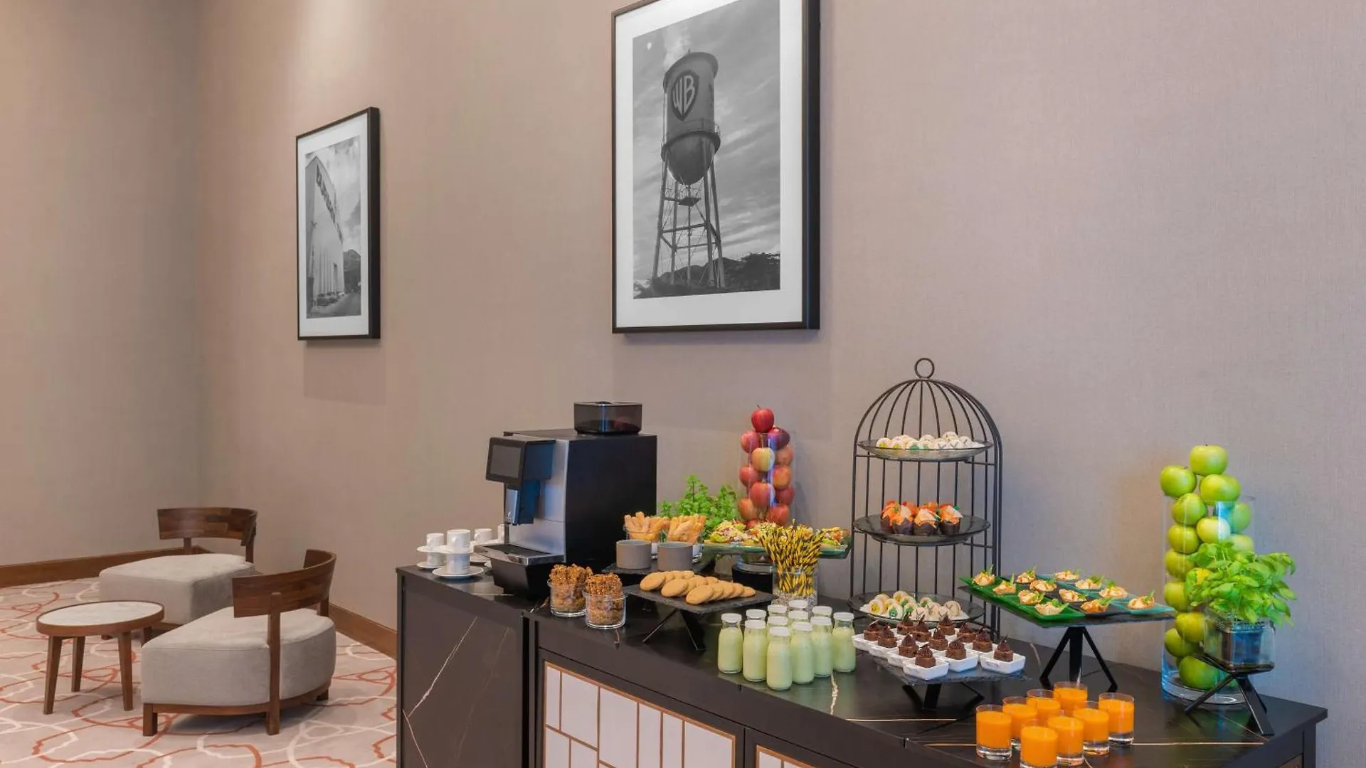The Wb Abu Dhabi, Curio Collection By Hilton Hotell 5*,