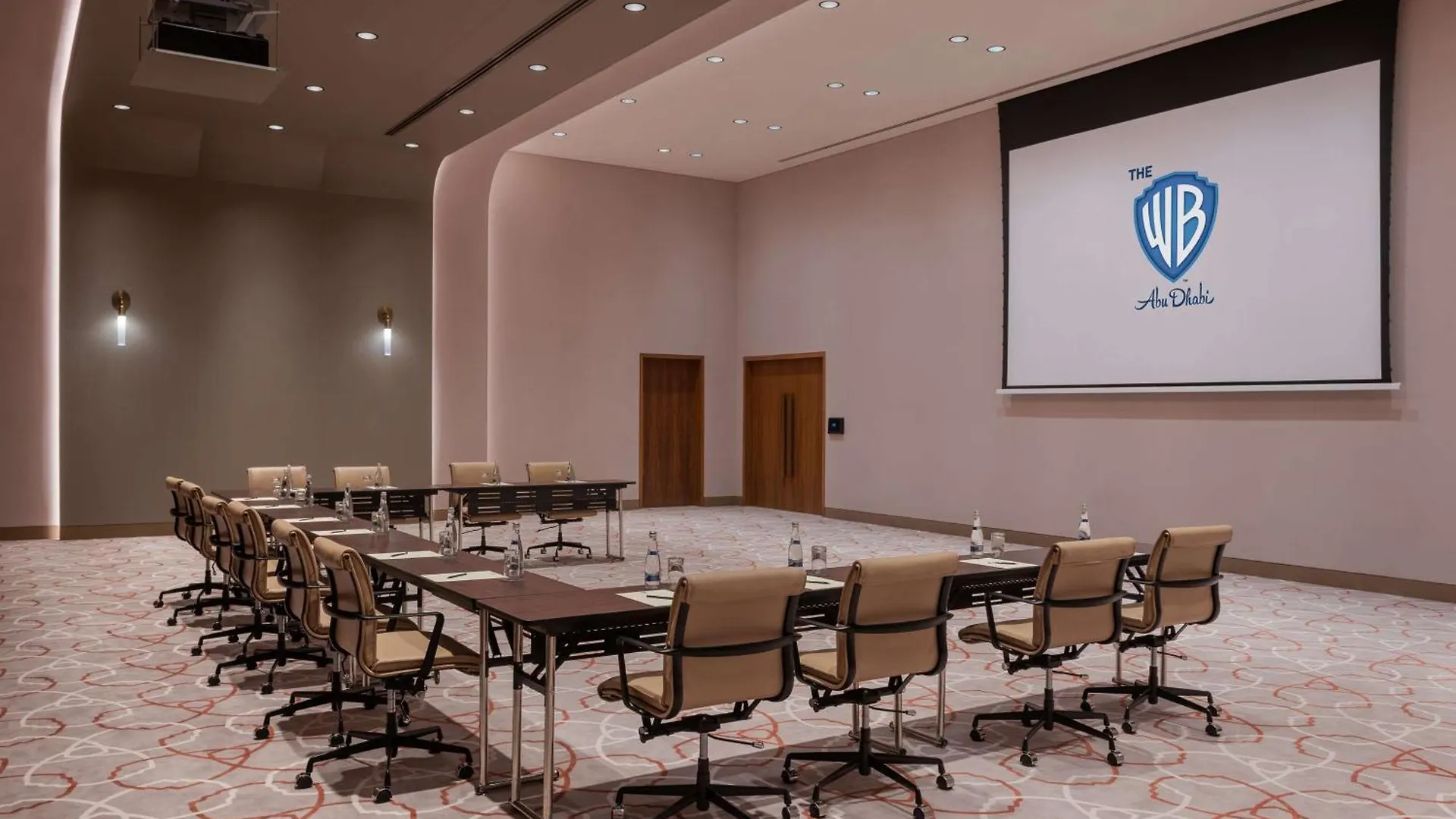 Hotel The Wb Abu Dhabi, Curio Collection By Hilton