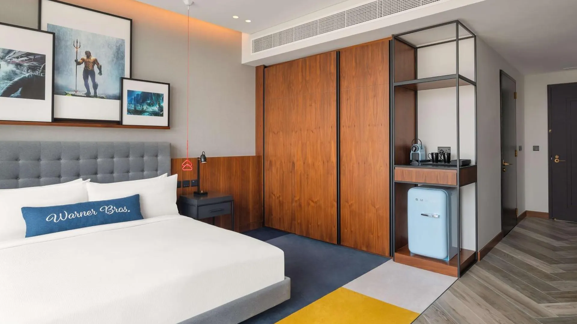 Hotel The Wb Abu Dhabi, Curio Collection By Hilton