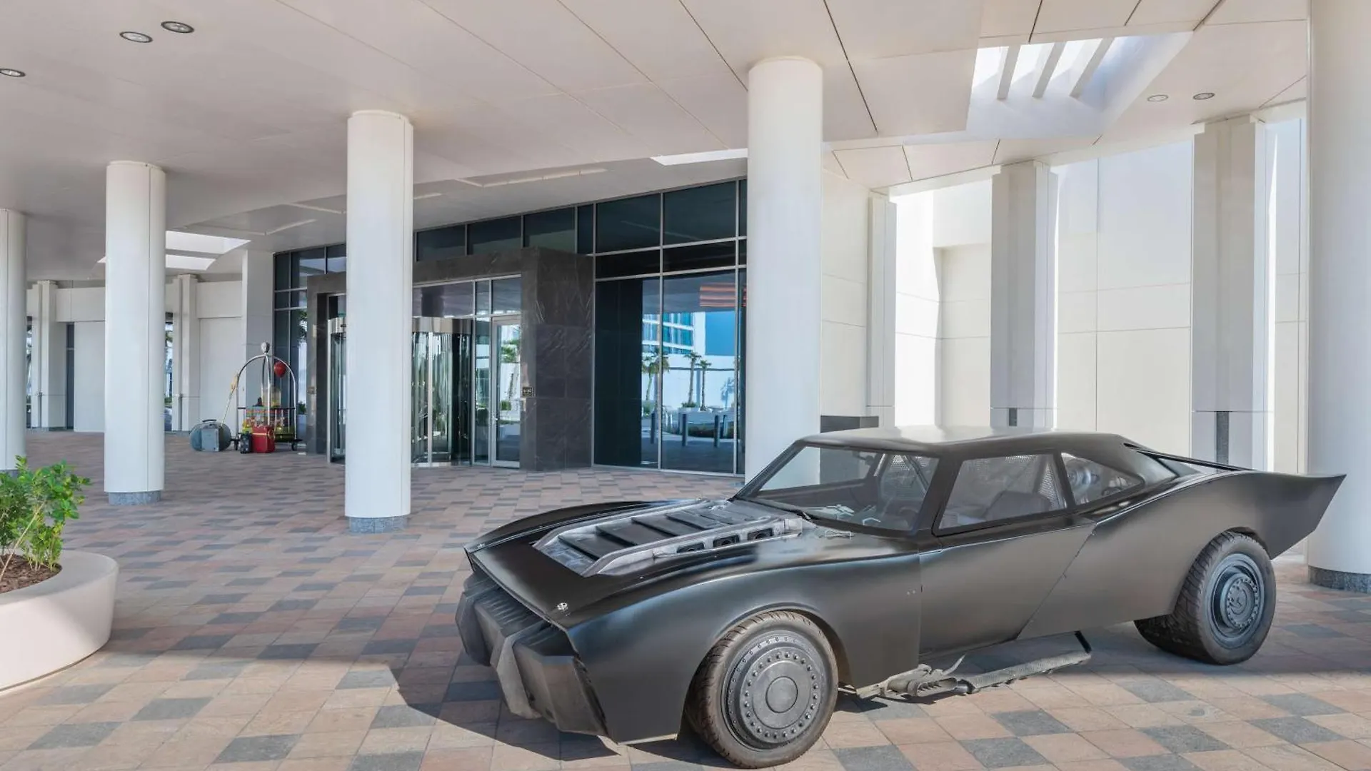 Hotel The Wb Abu Dhabi, Curio Collection By Hilton